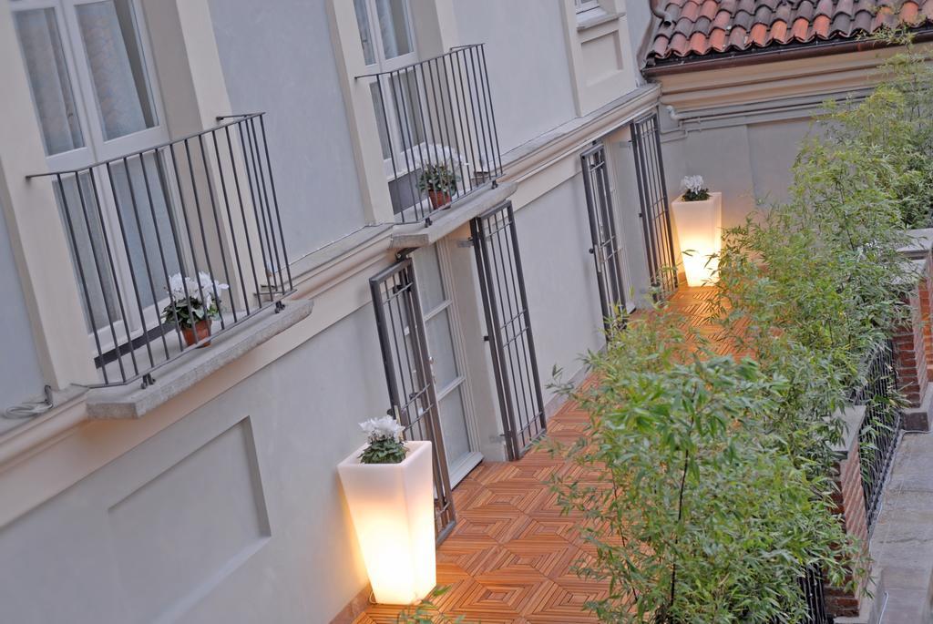 B&B Terres D'Aventure Suites Τορίνο Εξωτερικό φωτογραφία