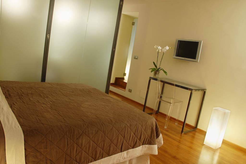 B&B Terres D'Aventure Suites Τορίνο Εξωτερικό φωτογραφία