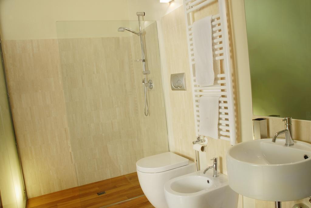 B&B Terres D'Aventure Suites Τορίνο Εξωτερικό φωτογραφία